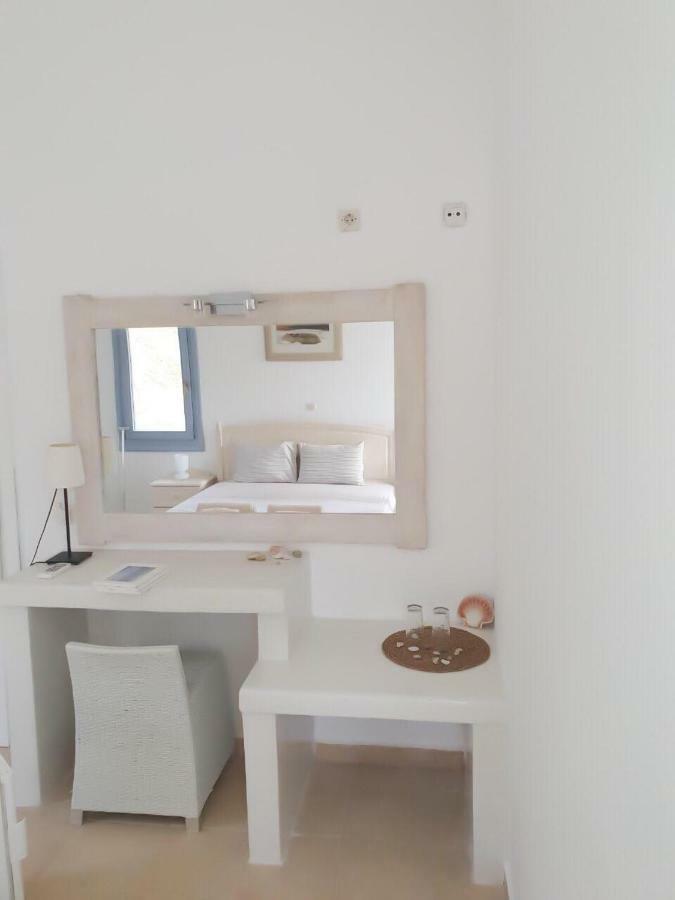 Thomas Apartments Katapola - Chora Exterior foto